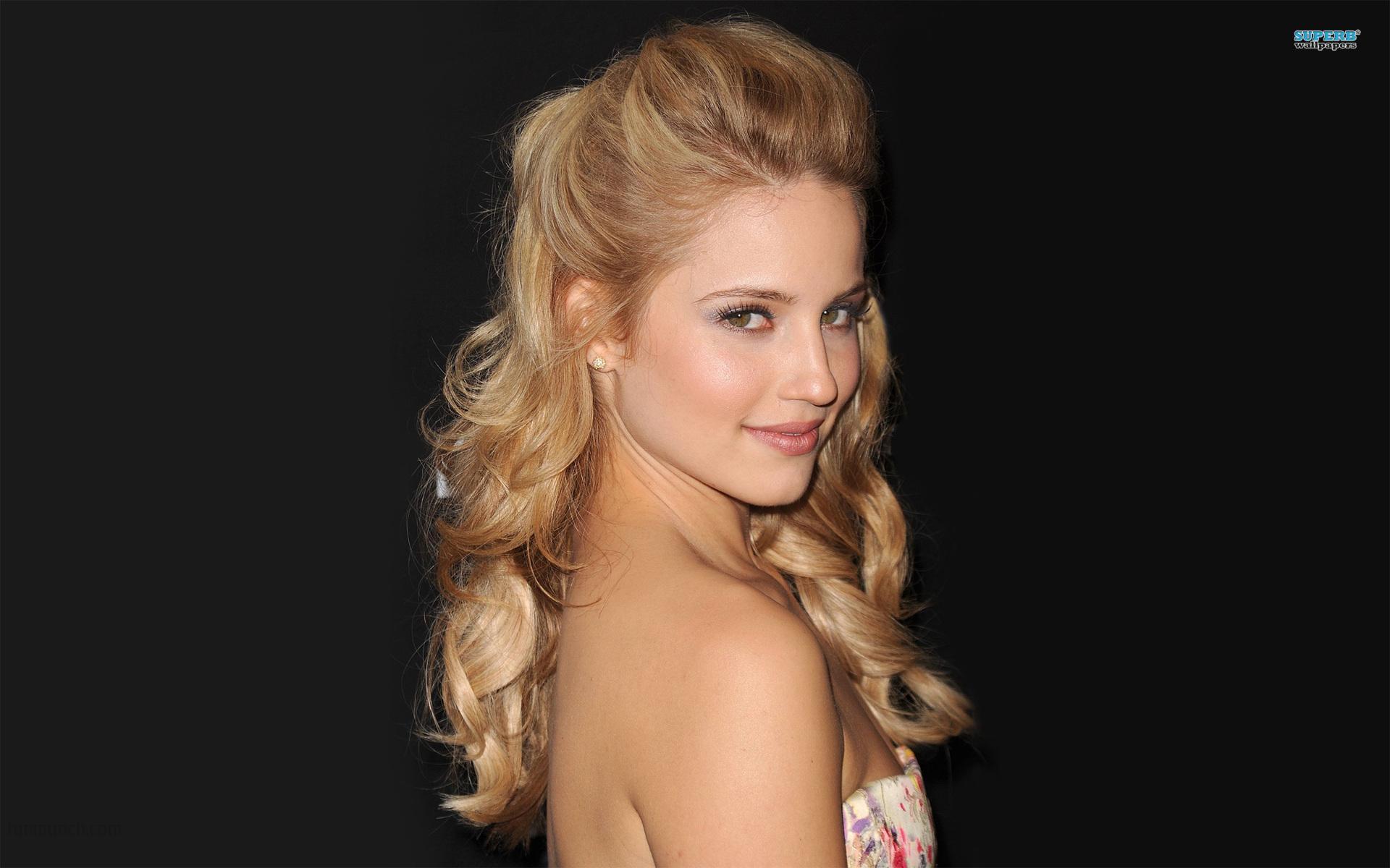 Dianna Agron Wallpapers 12